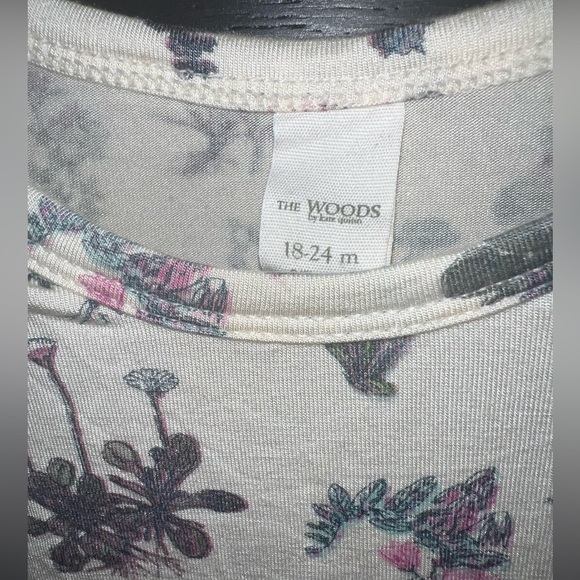 Kate Quinn The Woods Collection Long Sleeve Onesie - Picture 4 of 5